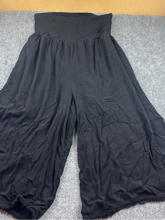 Pants - TORRID Women’s Black Strapless Romper Jumpsuit Cropped size: 3 -  3XL